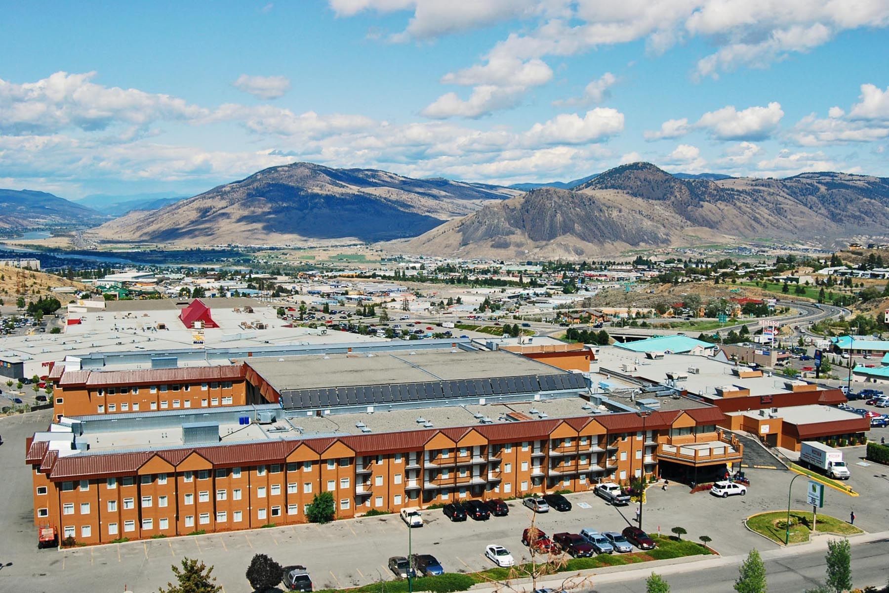 Coast Kamloops Hotel & Conference Centre Екстериор снимка